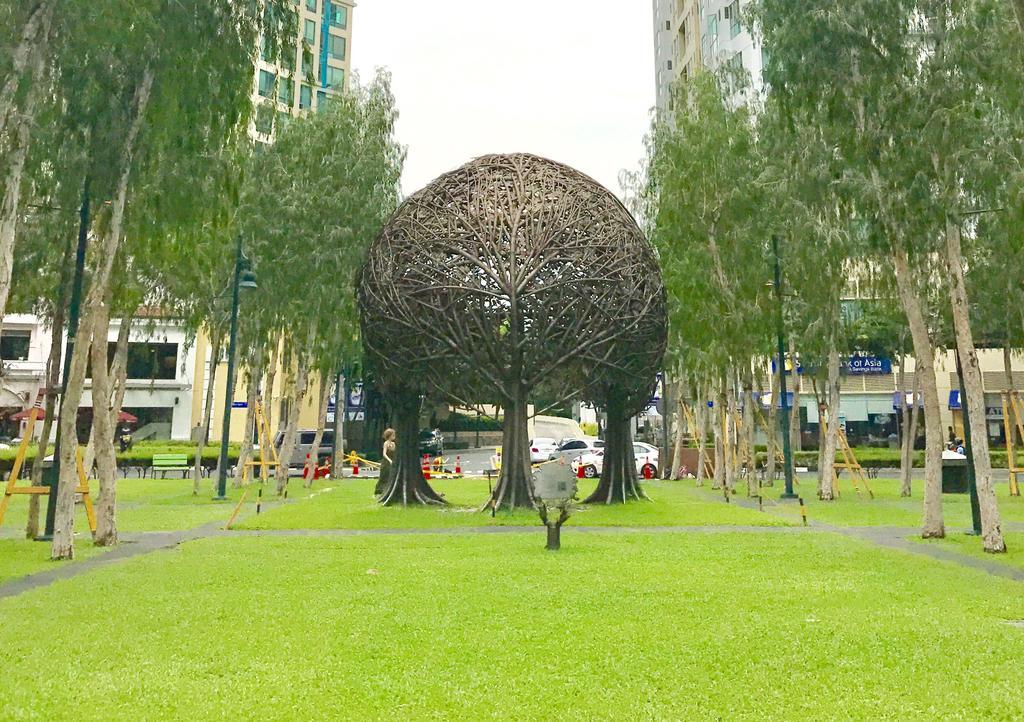 Forbestown Place At The Fort Bgc Taguig Exterior foto